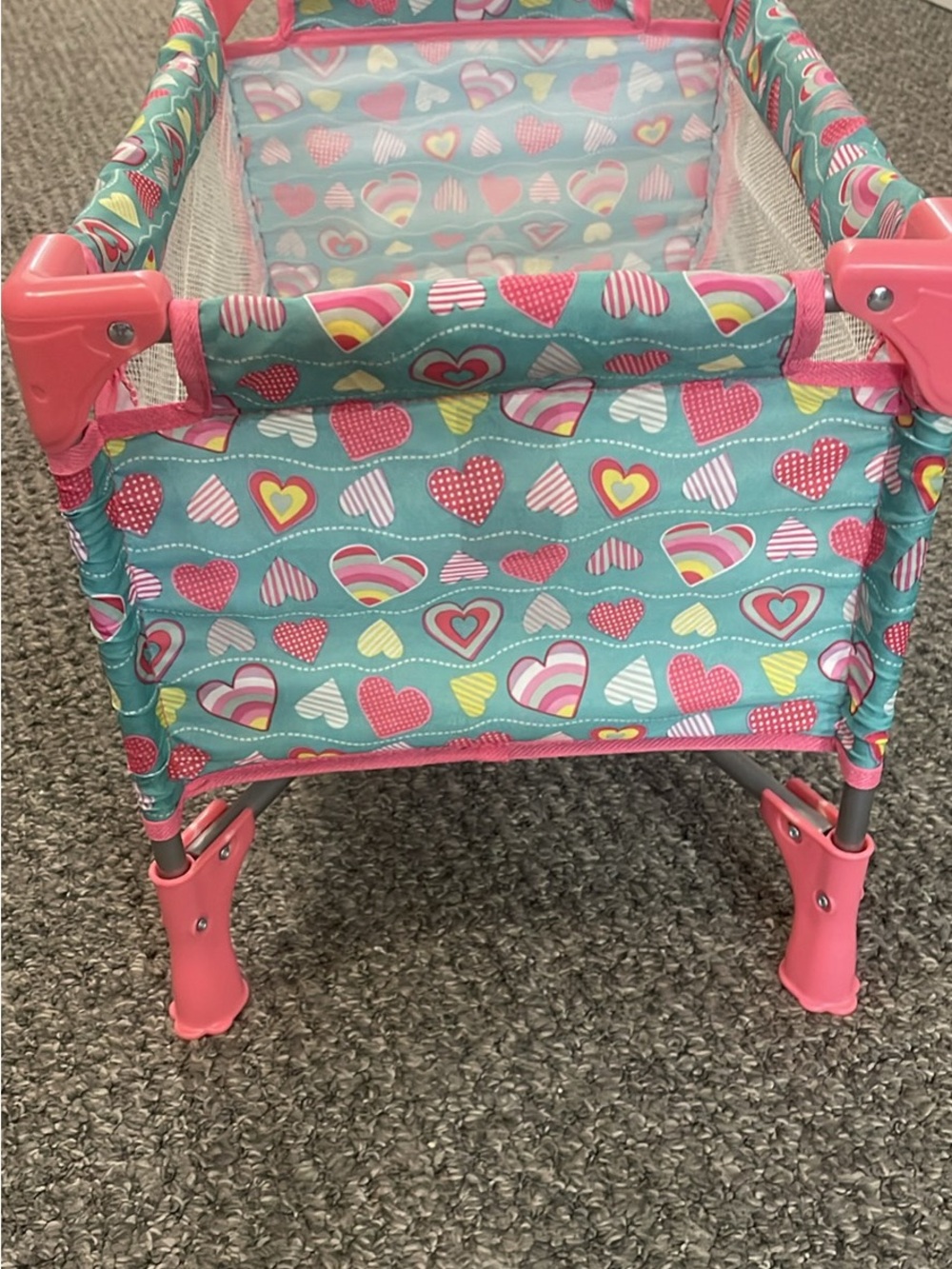 Heart Print Foldable Play Bassinet - Pink & Teal